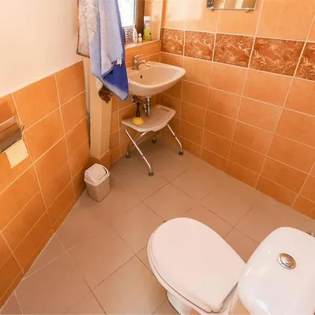 Cozy With Forest View & Bath - 10min Drive To Black Sea Appartement Varna